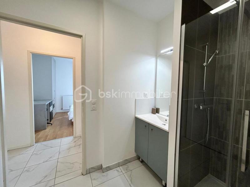 Appartement - 96 m² - 3 pièces