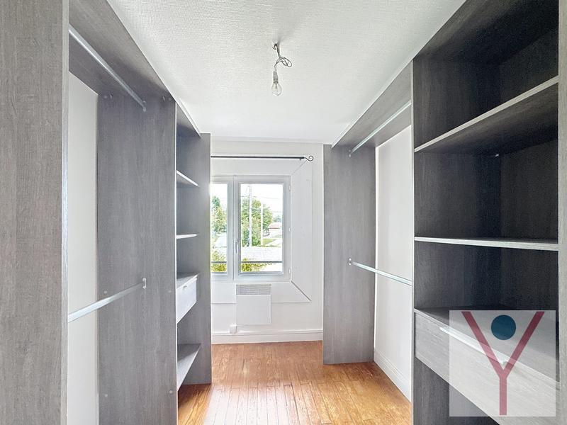 Maison - 138 m² - 5 pièces