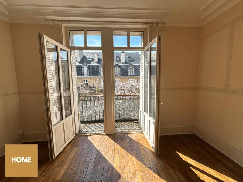 Appartement - 83 m² - 4 pièces
