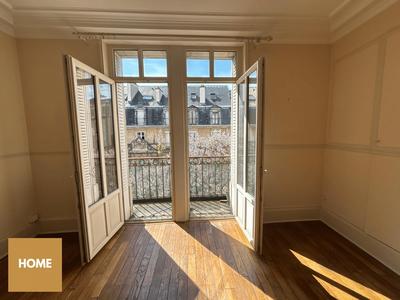 Appartement - 83 m² - 4 pièces