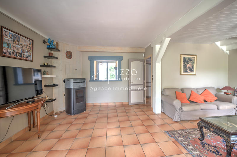 Maison - 103 m² - 5 pièces