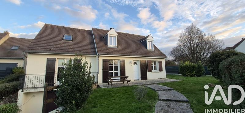 Maison - 135 m² - 6 pièces