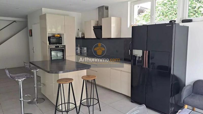 Appartement - 147 m² - 6 pièces