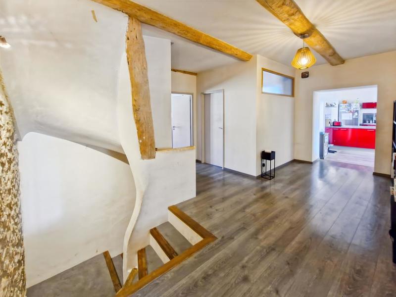 Maison de village - 187 m² - 5 pièces
