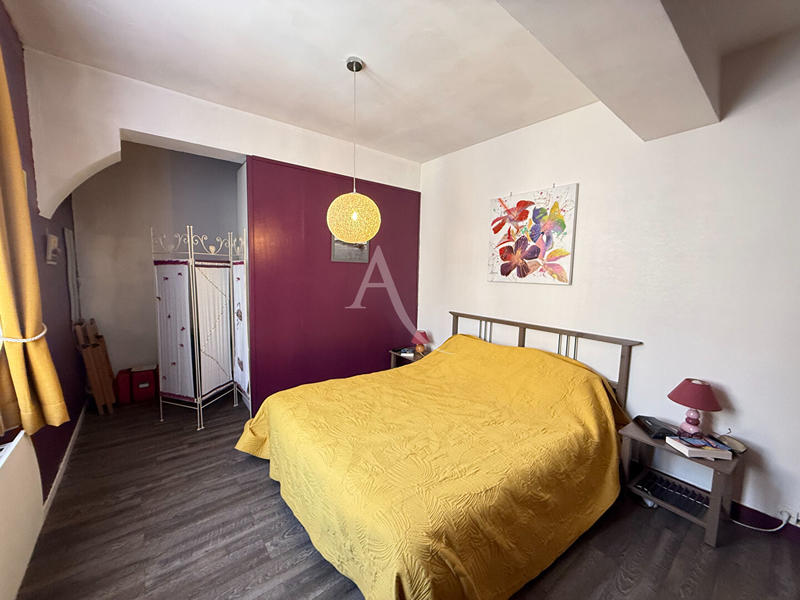 Maison - 93 m² - 4 pièces