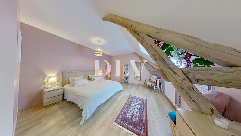 Maison ancienne - 197 m² - 7 pièces