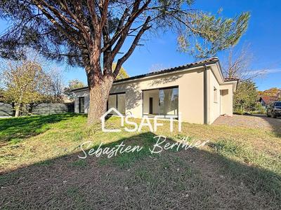 Maison - 135 m² - 5 pièces