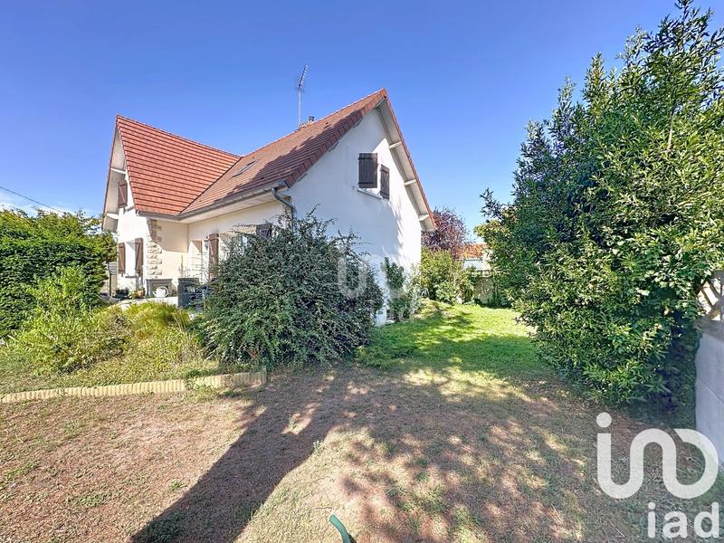 Maison - 175 m² - 7 pièces