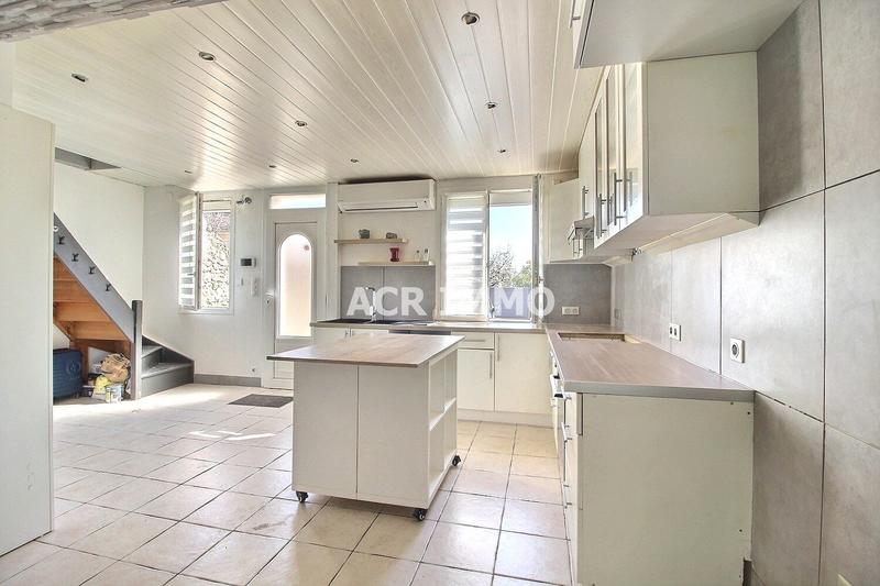 Maison - 70 m² - 4 pièces