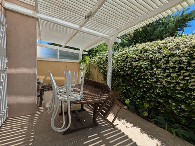 Maison - 96 m² - 4 pièces