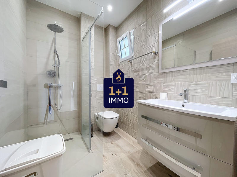 Villa - 687 m² - 13 pièces