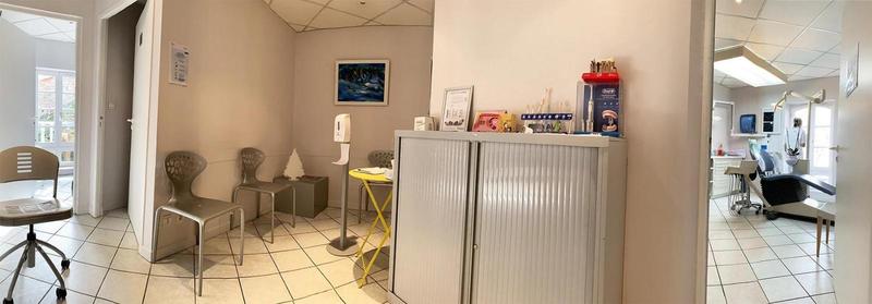 Bureau - 45 m² - 4 pièces