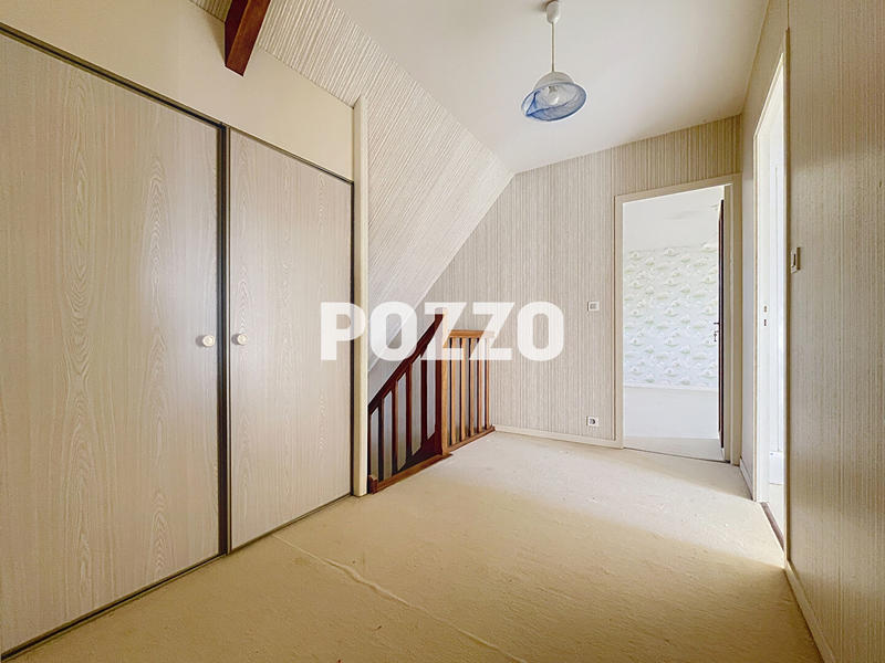 Maison - 147 m² - 6 pièces