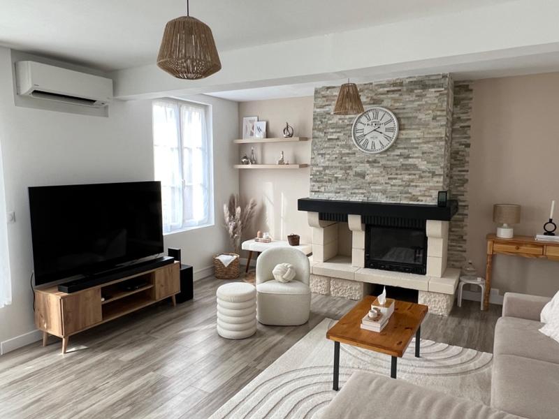 Maison - 90 m² - 5 pièces