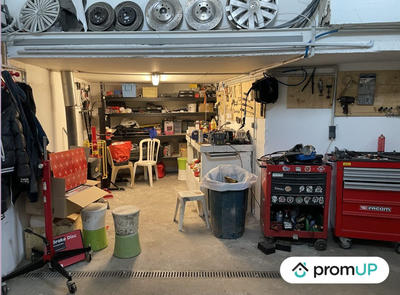 Parking / Garage - 50 m²