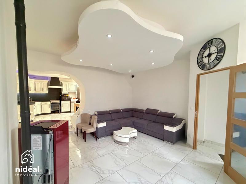 Maison - 80 m² - 6 pièces