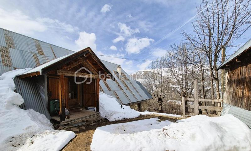 Corps de ferme - 180 m² - 6 pièces