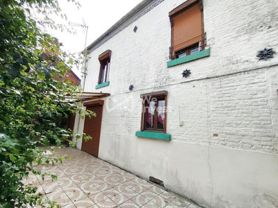 Maison - 86 m² - 4 pièces