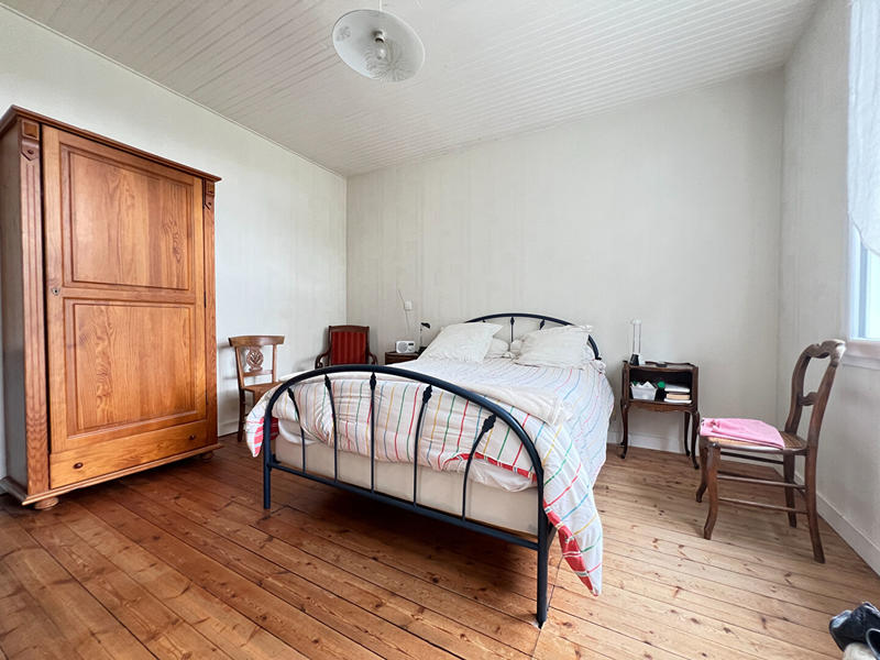 Maison - 192 m² - 8 pièces