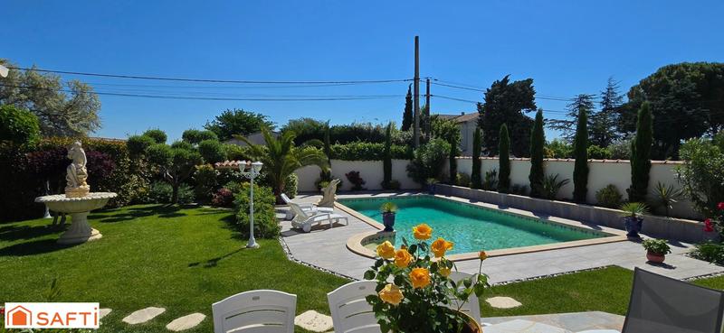 Maison - 245 m² - 8 pièces