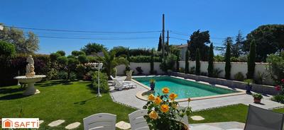 Maison - 245 m² - 8 pièces