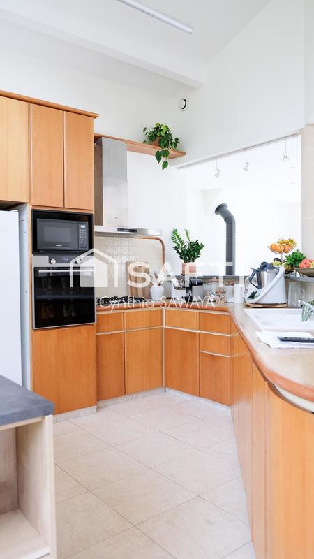 Maison - 170 m² - 6 pièces