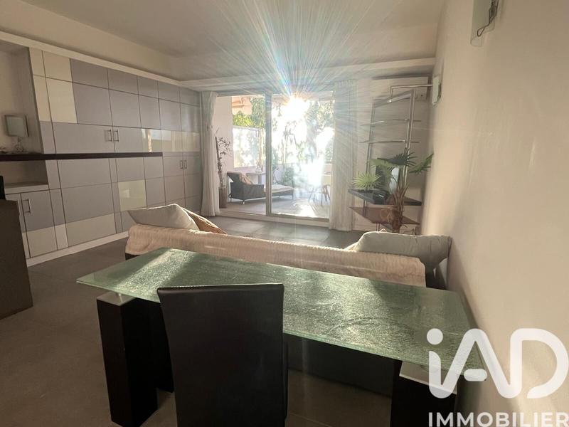 Studio - 38 m² - 1 pièce