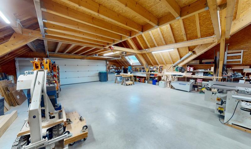 Maison - 206 m² - 5 pièces