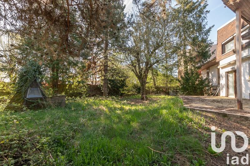 Maison - 157 m² - 10 pièces