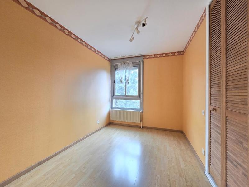 Appartement ancien - 73 m² - 3 pièces