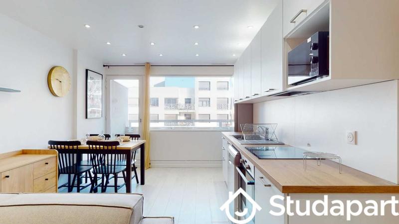 Chambre - 10 m² - 1 pièce