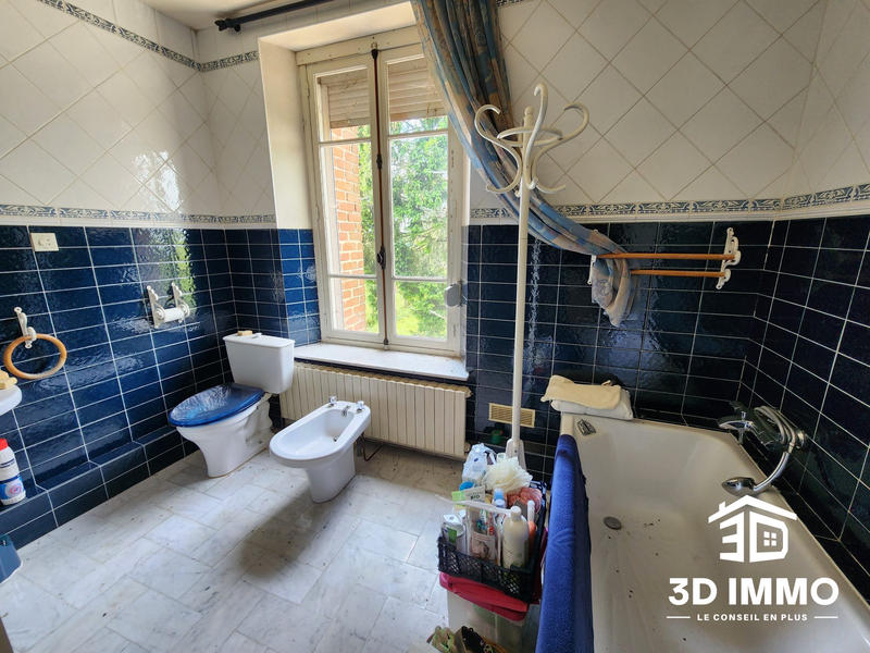 Maison - 236 m² - 6 pièces