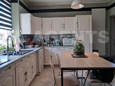 Maison - 110 m² - 7 pièces