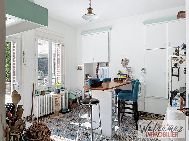 Maison - 282 m² - 11 pièces