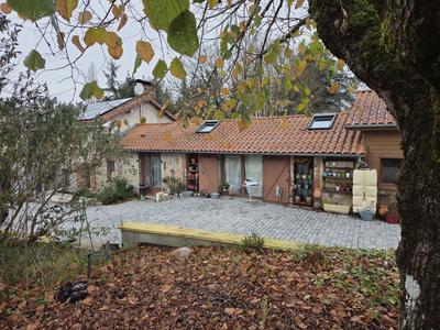 Maison - 175 m² - 7 pièces