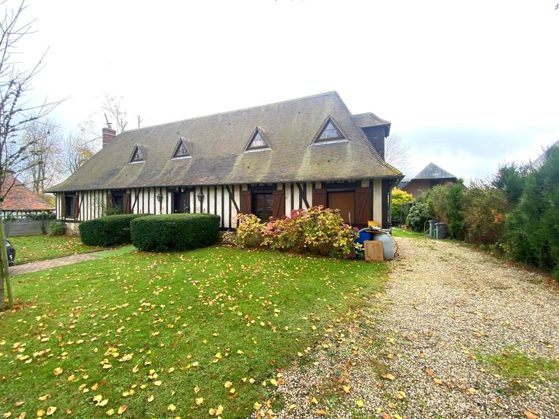 Maison traditionnelle - 183 m² - 5 pièces