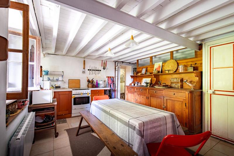 Maison - 230 m² - 8 pièces