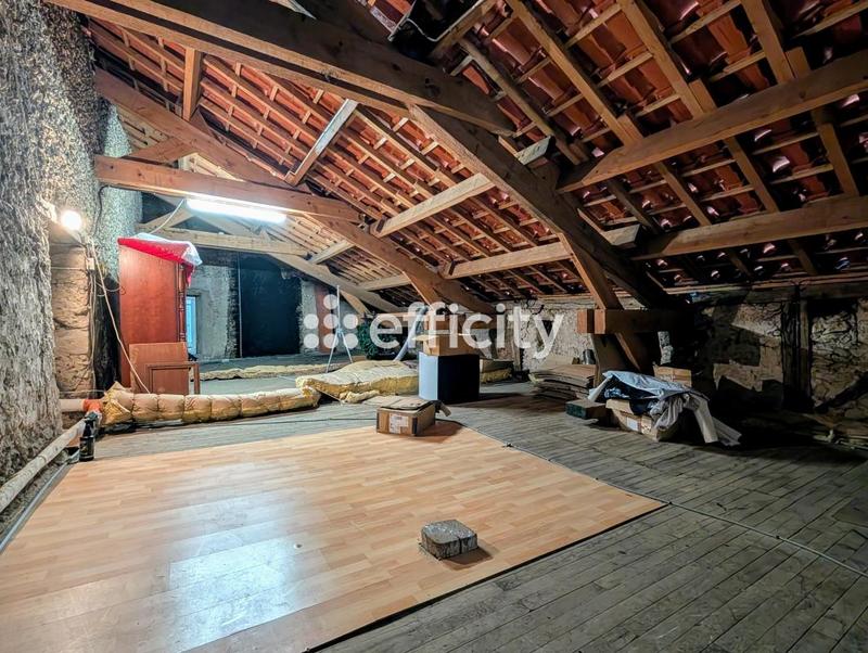 Maison - 175 m² - 8 pièces