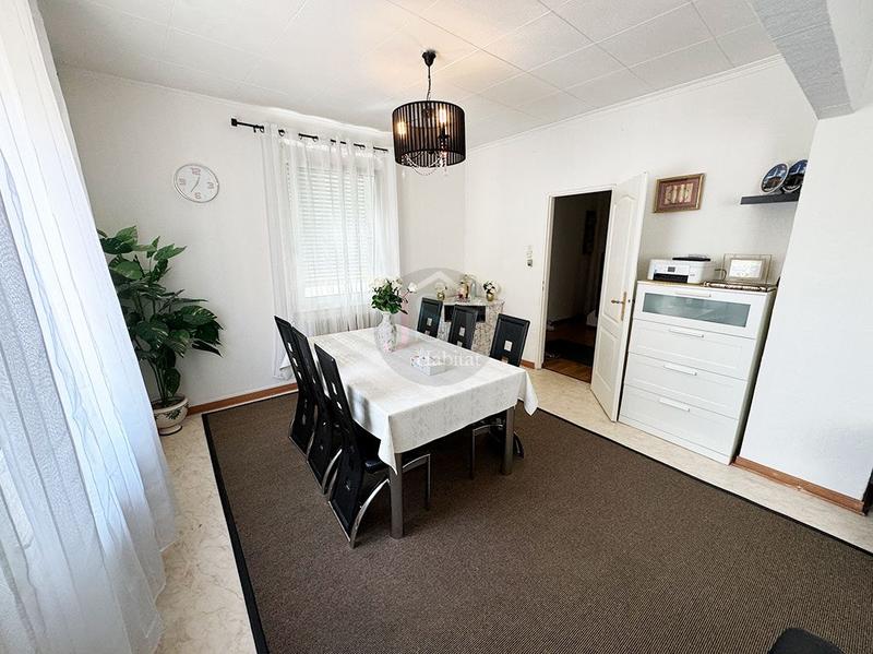 Maison - 87 m² - 4 pièces