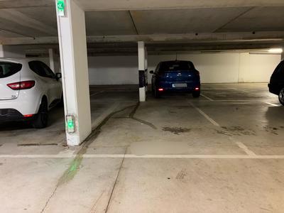 Parking / Garage - 12 m²