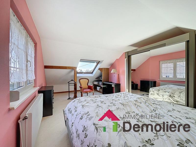 Maison - 196 m² - 8 pièces