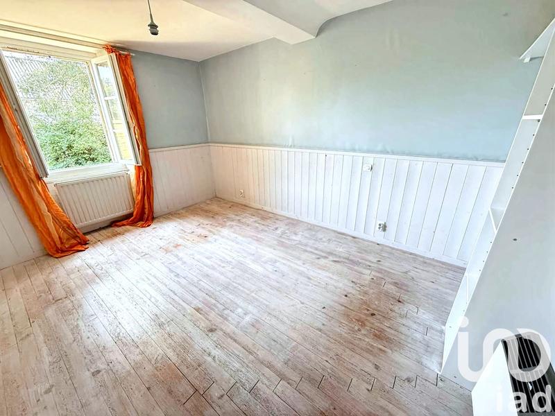 Maison - 332 m² - 11 pièces