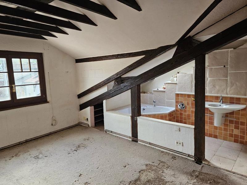 Appartement - 113 m² - 6 pièces