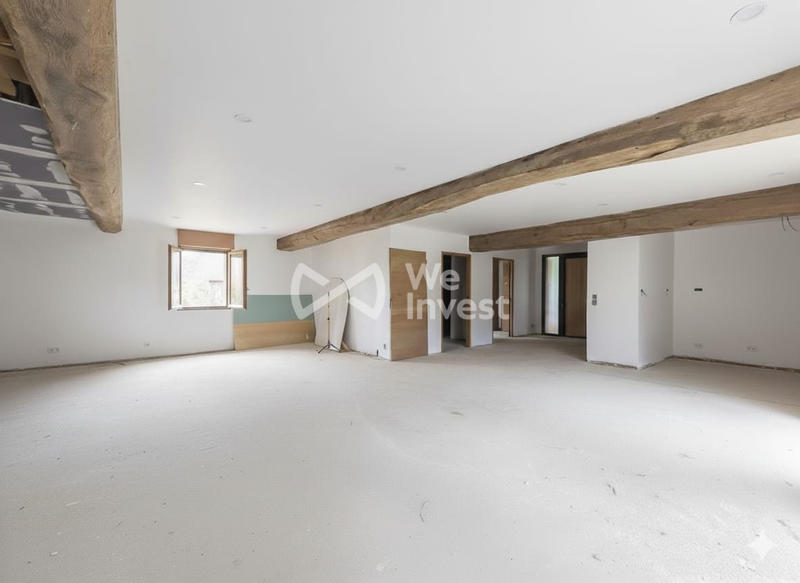 Maison - 281 m² - 11 pièces