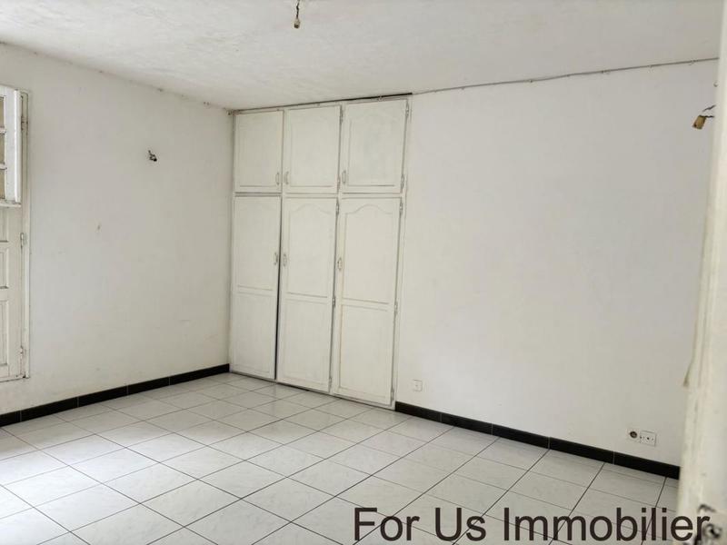 Maison - 215 m² - 7 pièces