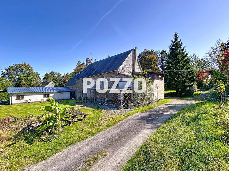 Maison - 345 m² - 12 pièces