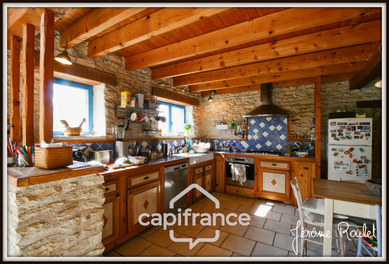 Maison en pierre - 181 m² - 6 pièces