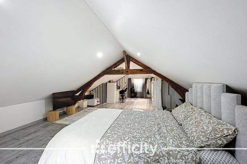 Maison - 160 m² - 5 pièces