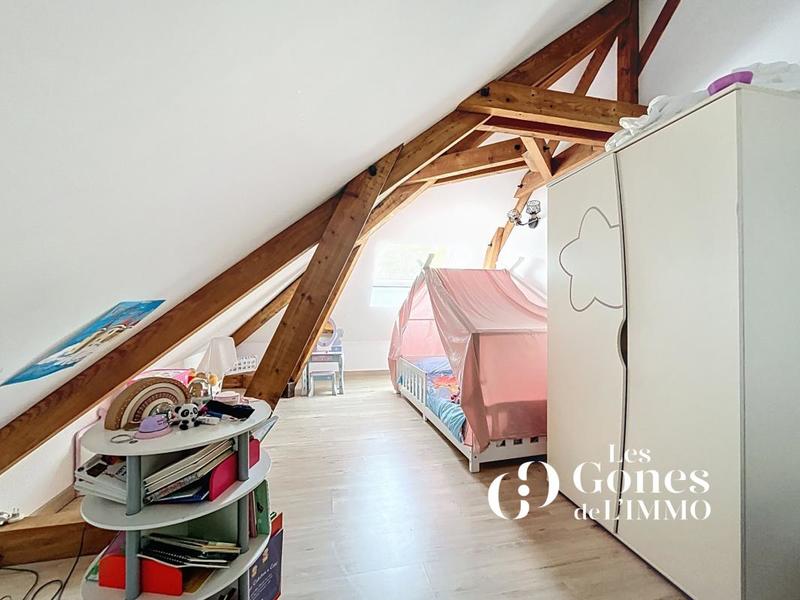 Propriété - 340 m² - 7 pièces