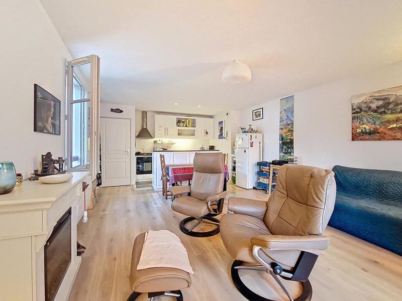 Appartement - 83 m² - 4 pièces